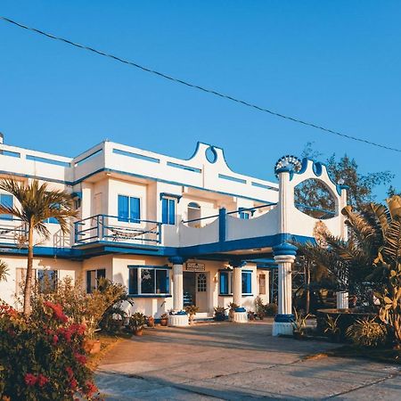 Club Monet Beachfront Resort By Cocotel Cabangan Zewnętrze zdjęcie