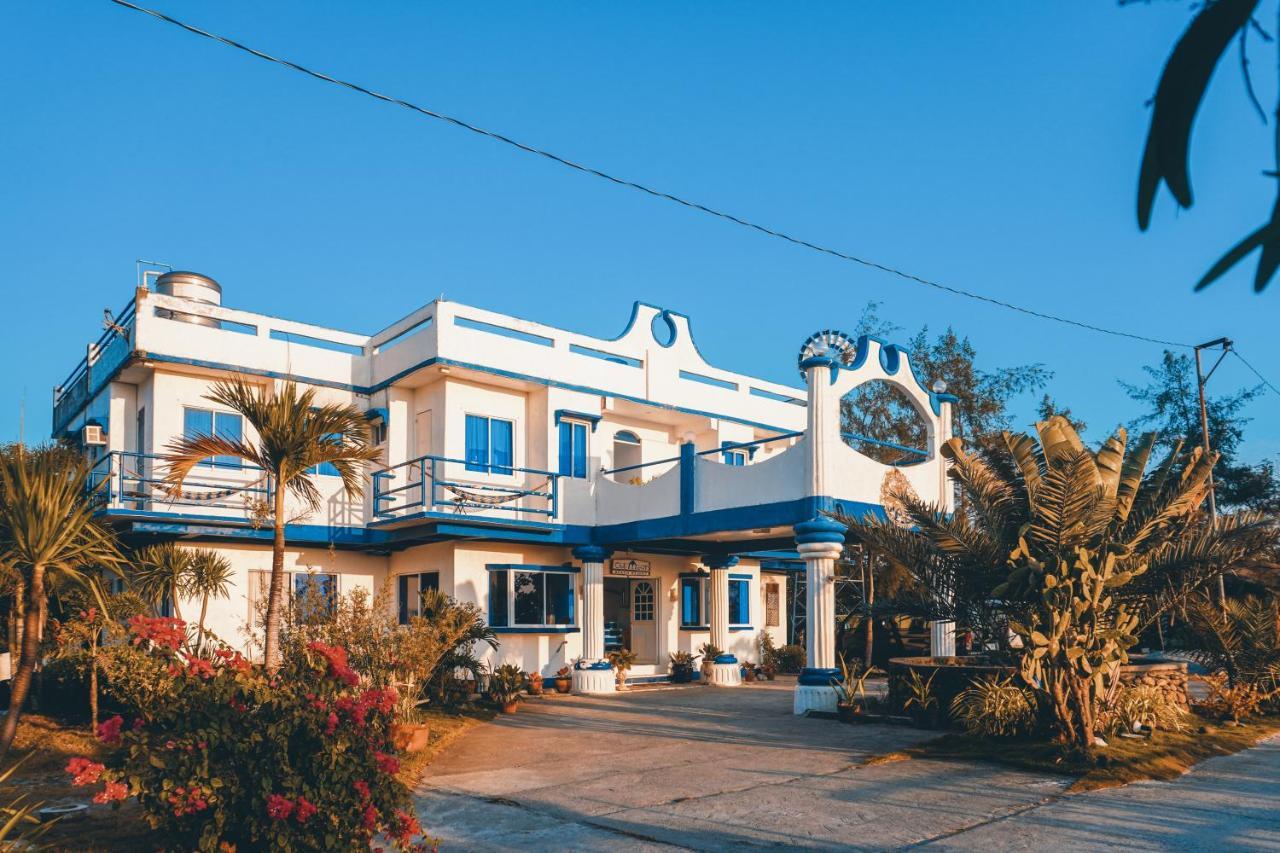 Club Monet Beachfront Resort By Cocotel Cabangan Zewnętrze zdjęcie
